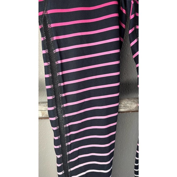 Pop Betsey Johnson Capri Leggings Black Pink Stripe Athletic Workout Size M - Picture 4 of 5
